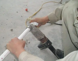 金堂漏水维修电话